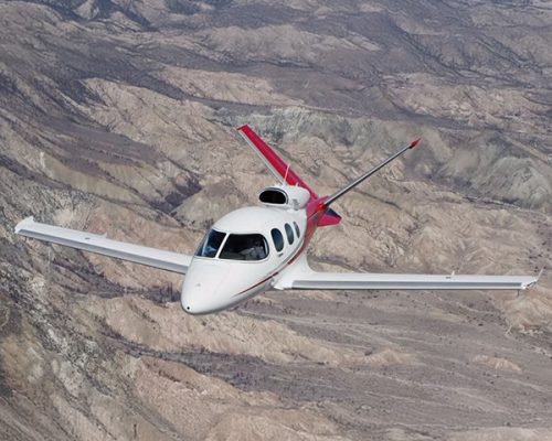 Huber-Private-Jet-Charter-Cirrus-Vision-Jet Huber-Private-Jet-Charter-Cirrus-Vision-Jet